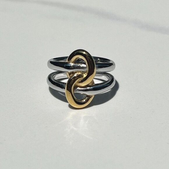 New! “Olivia” Mixed Metal Ring - Picture 1 of 4